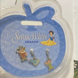 Disney Snow White Charms Set